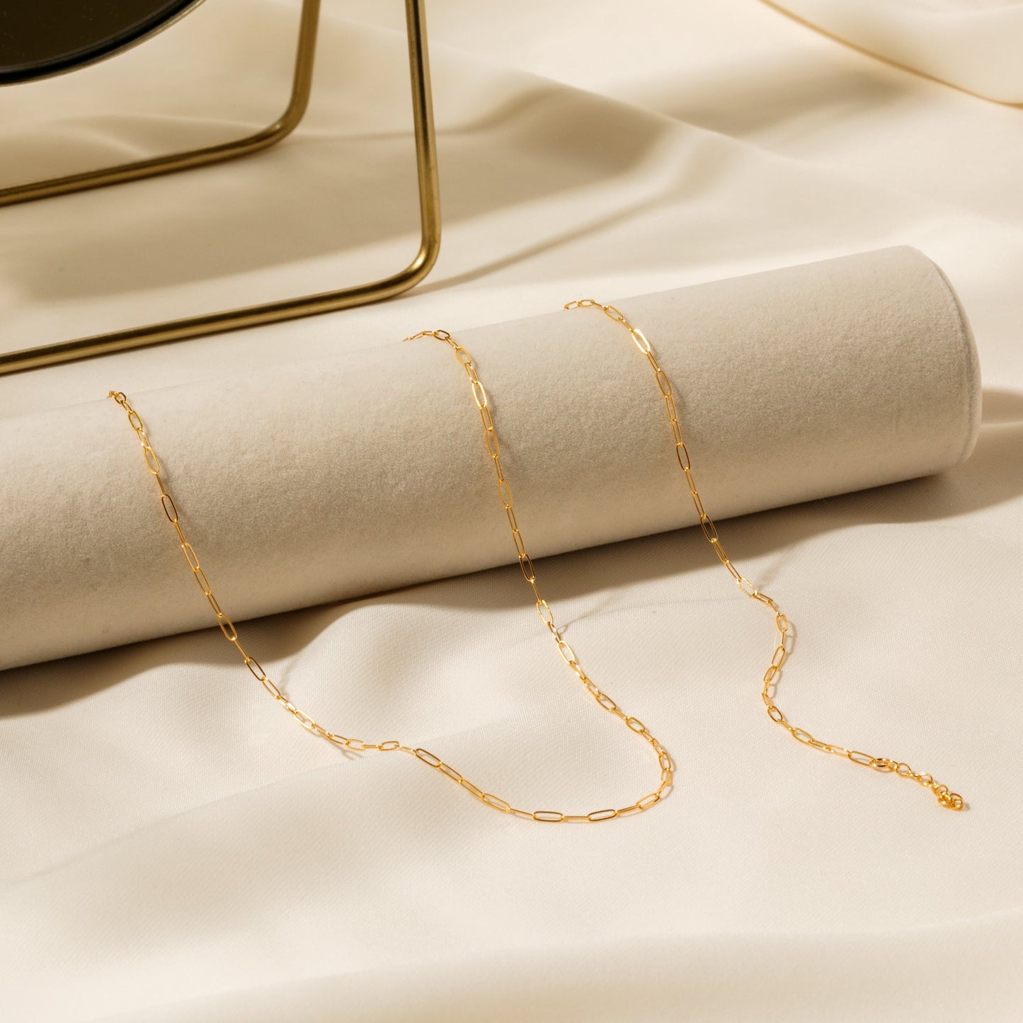 Dainty Paperclip Chain Bracelet