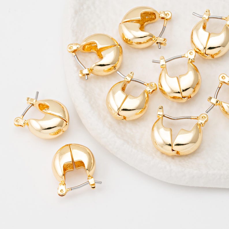 Gold Huggie Hoop Earring