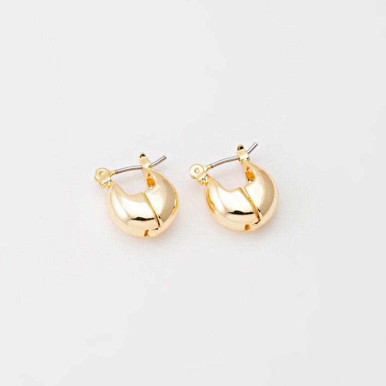Gold Huggie Hoop Earring